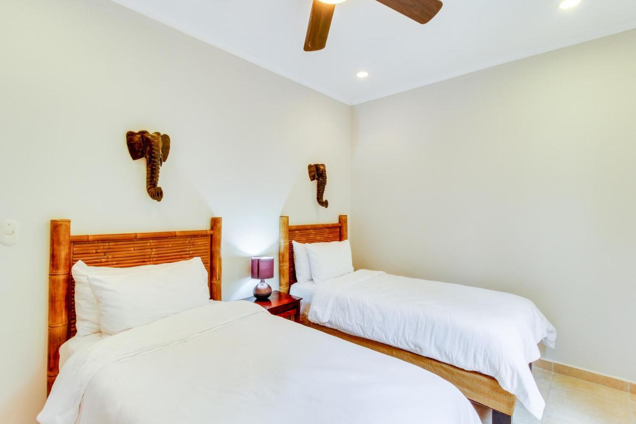 La Paloma Blanca B3 Apartment Jaco Luaran gambar